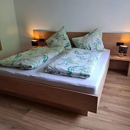 Schatzhof Фермерский дом *