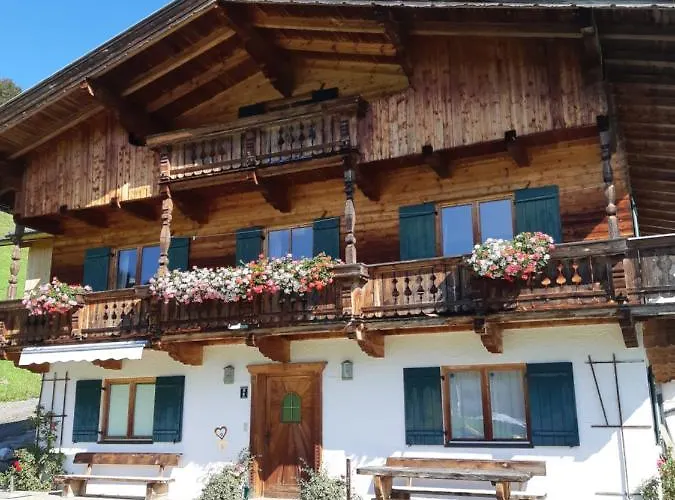 בית חווה Schatzhof יואכברג
