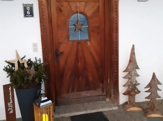 Schatzhof בית חווה